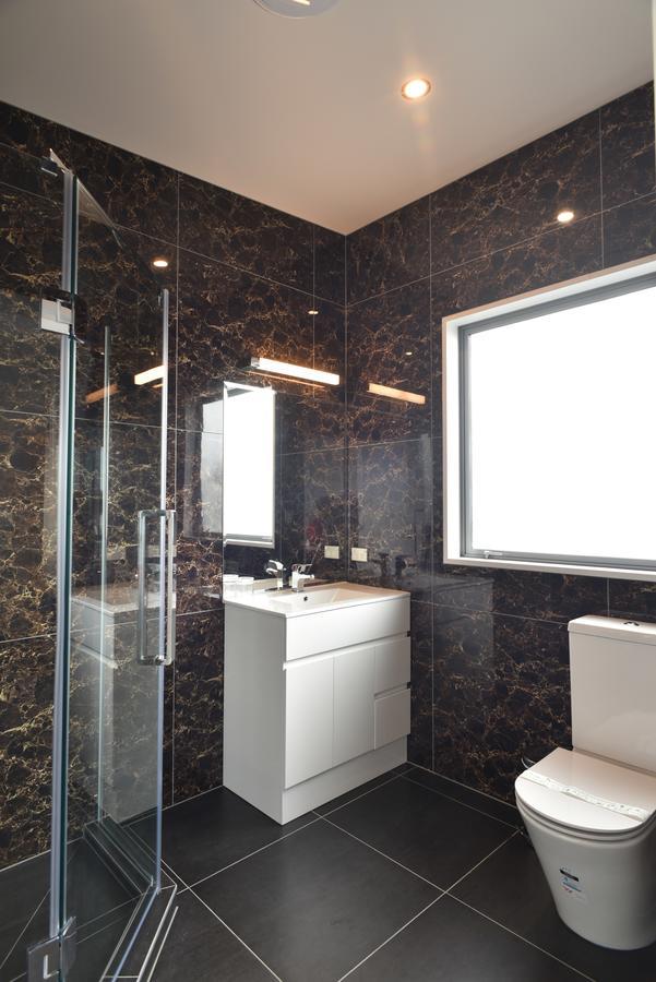 כרייסטצ'רץ' Bealey Plaza Motel מראה חיצוני תמונה Bathroom