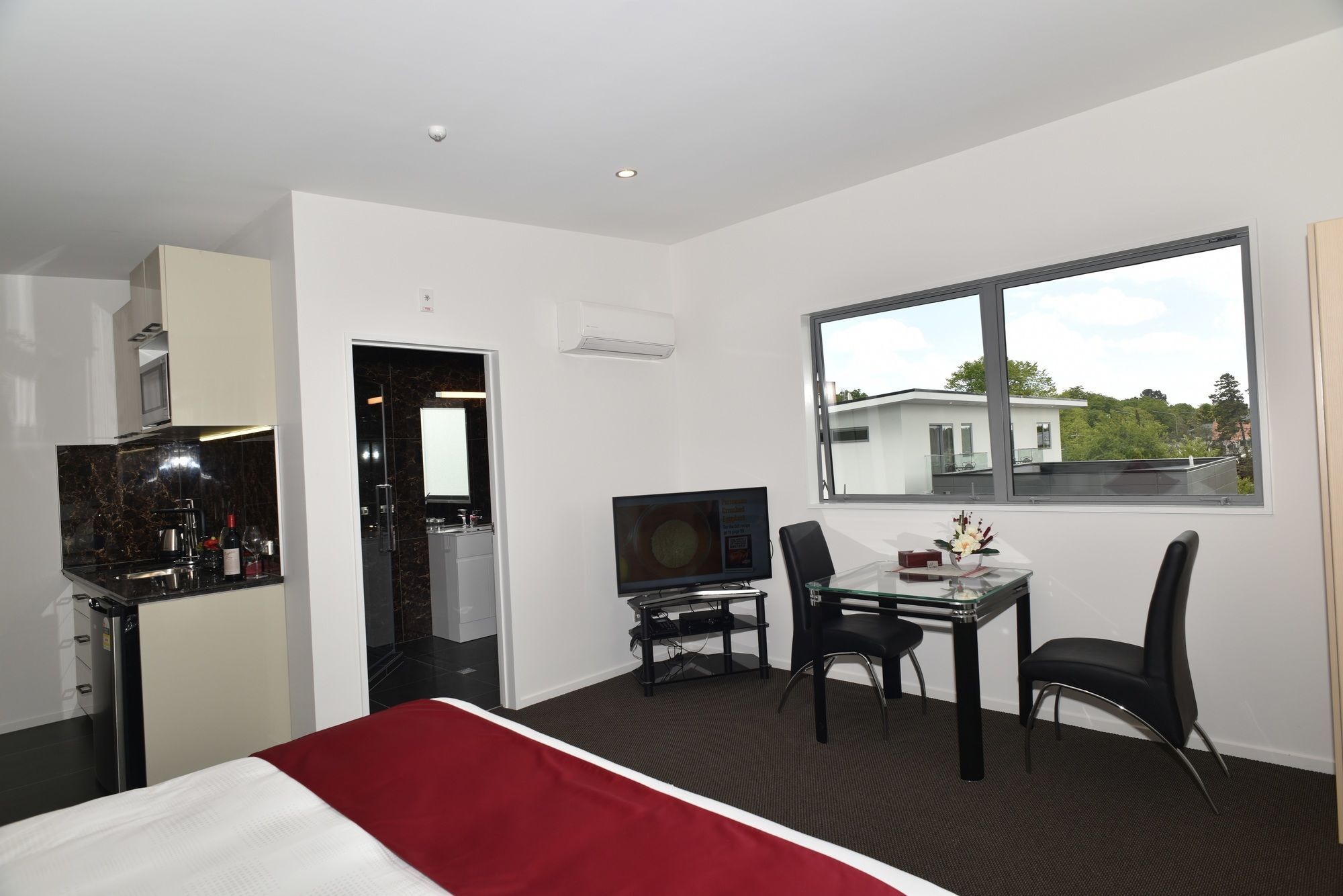 כרייסטצ'רץ' Bealey Plaza Motel מראה חיצוני תמונה A typical studio apartment